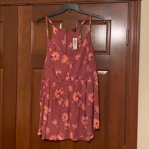 NWT Torrid top! Size 3 (22/24)